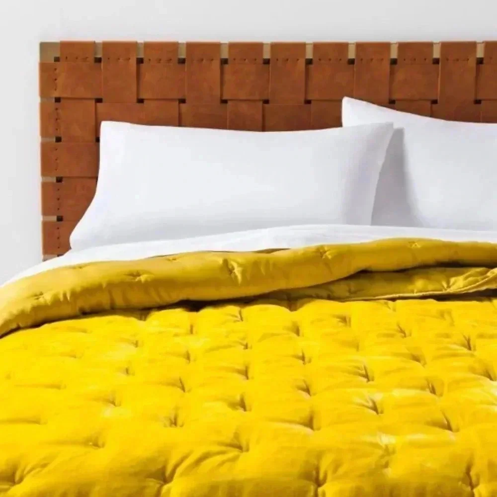 Grinch Opalhouse NWD Twin XL Citron Green Tufted Quilt Velvet Target
